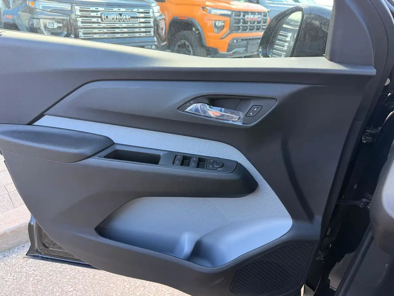 Chevrolet Bolt снимка Chevrolet Bolt