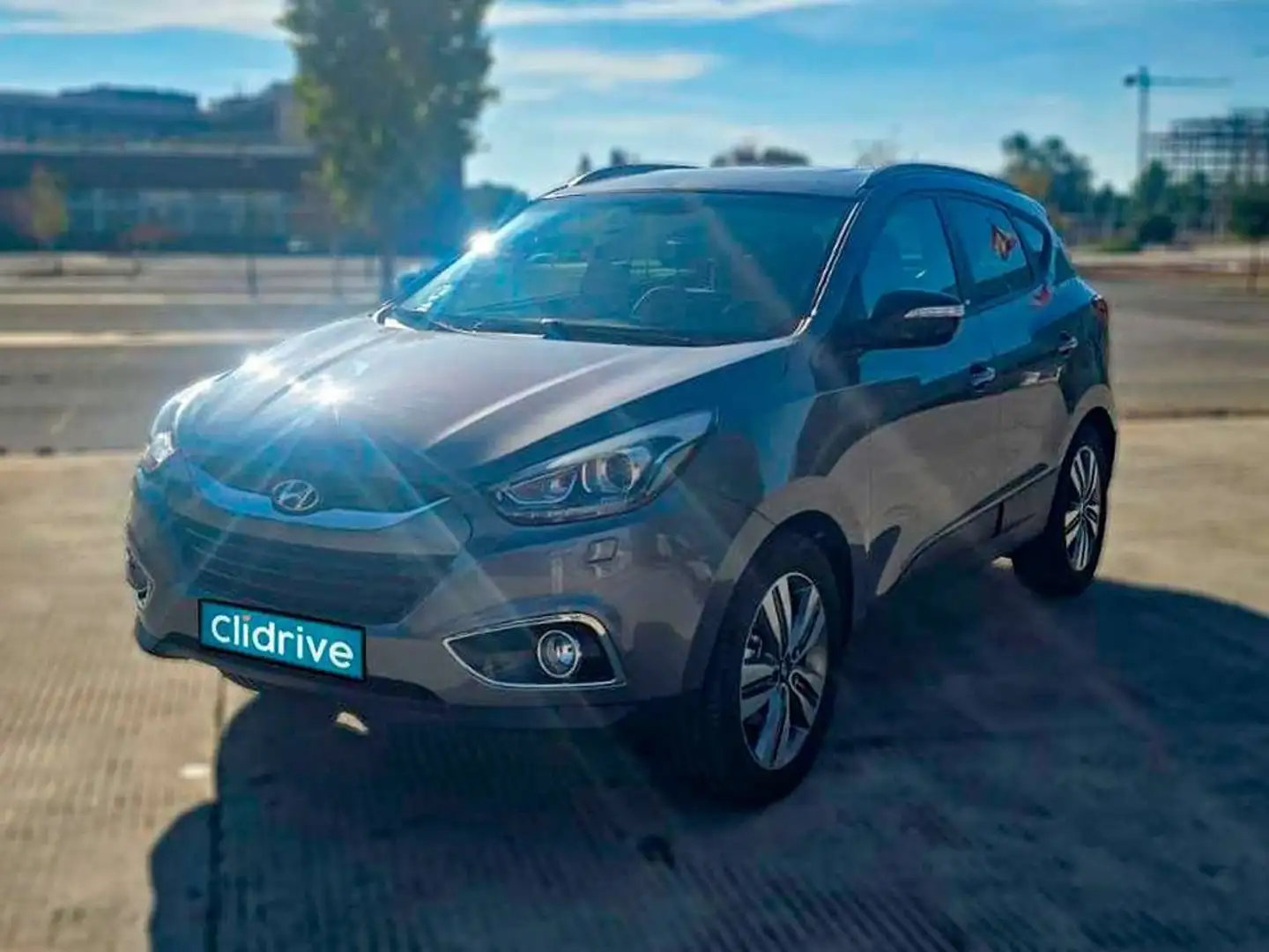 Hyundai iX35 1.7CRDI Go Nav 4x2 Gris - 2