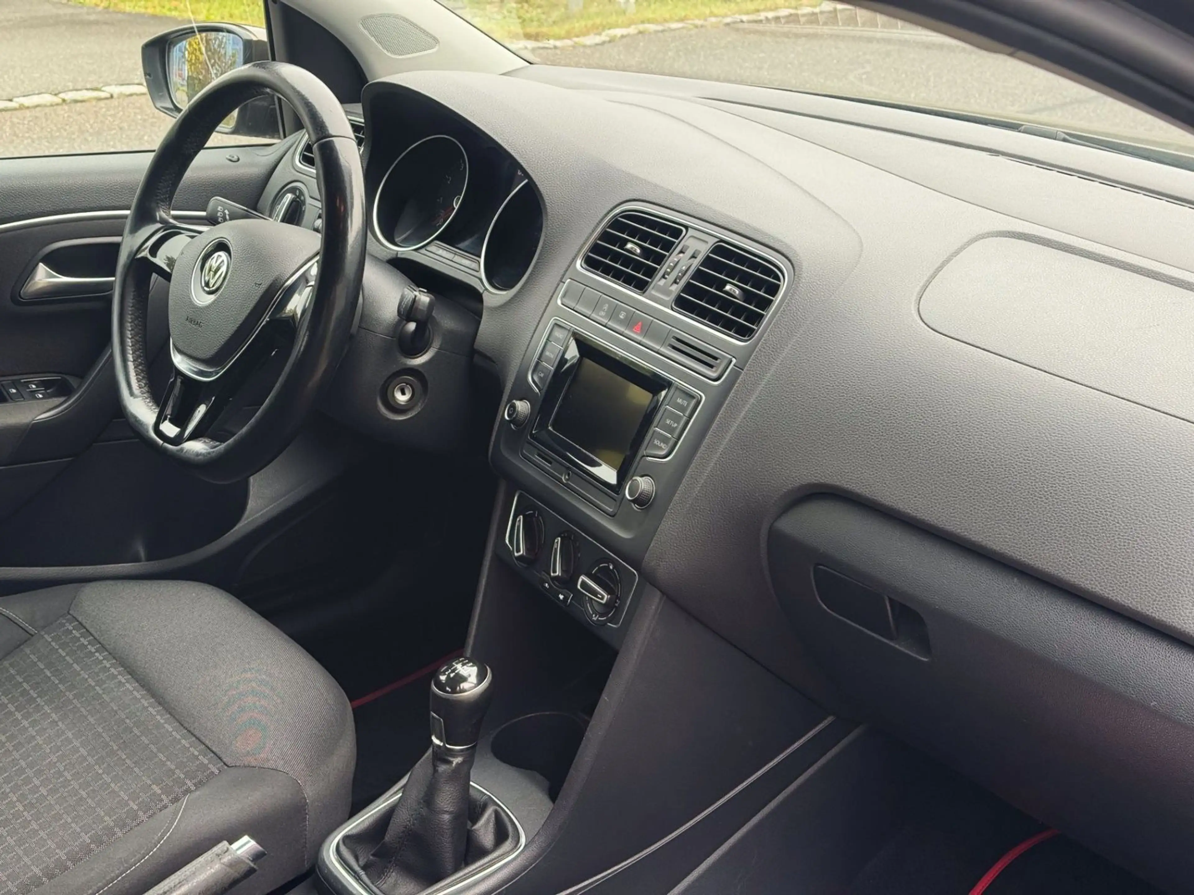 Volkswagen Polo 1.2 TSI Comfortline *Garantie*Klima — photo 13