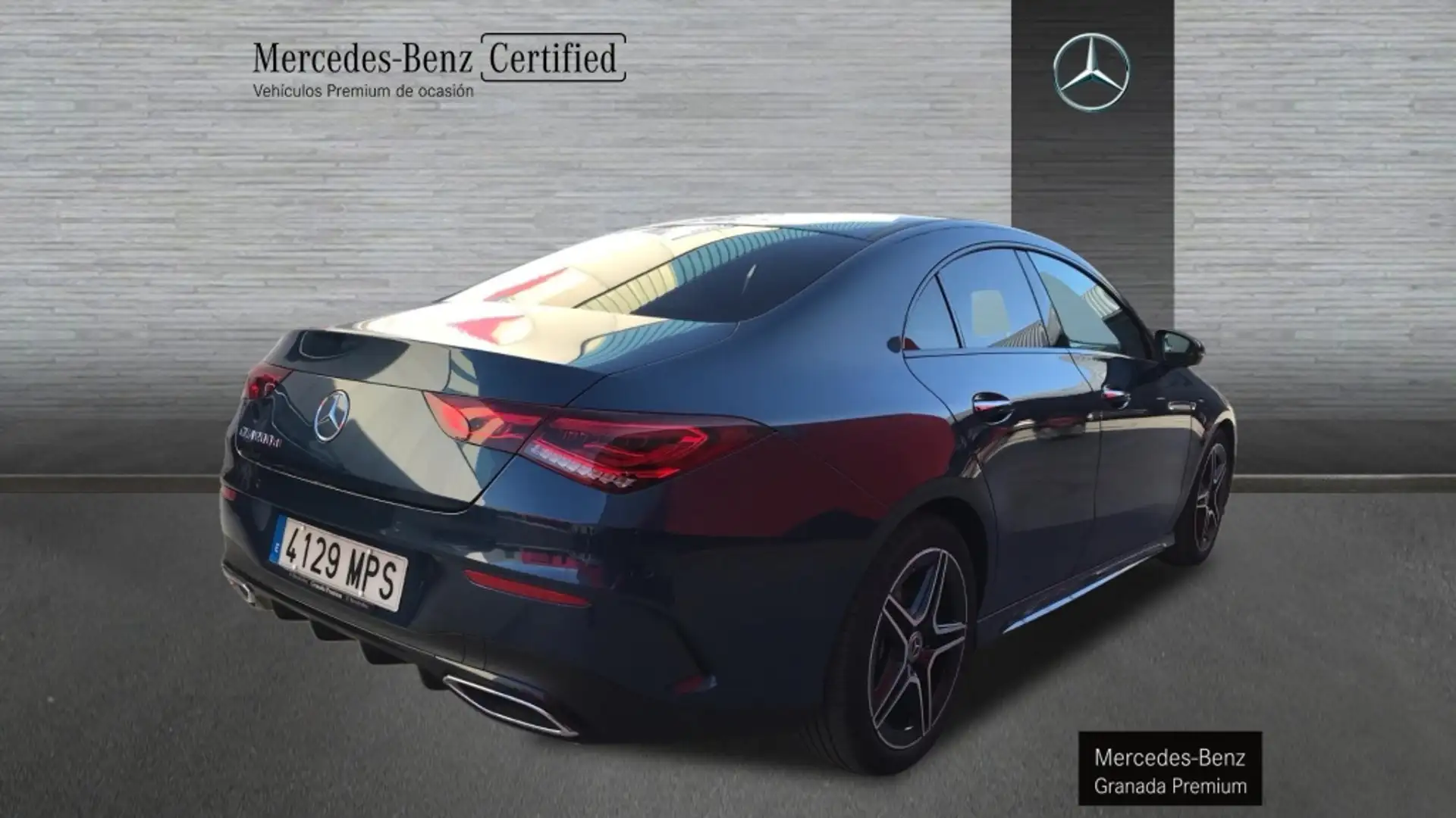 Mercedes-Benz CLA 200 -CLASS D Bleu - 2