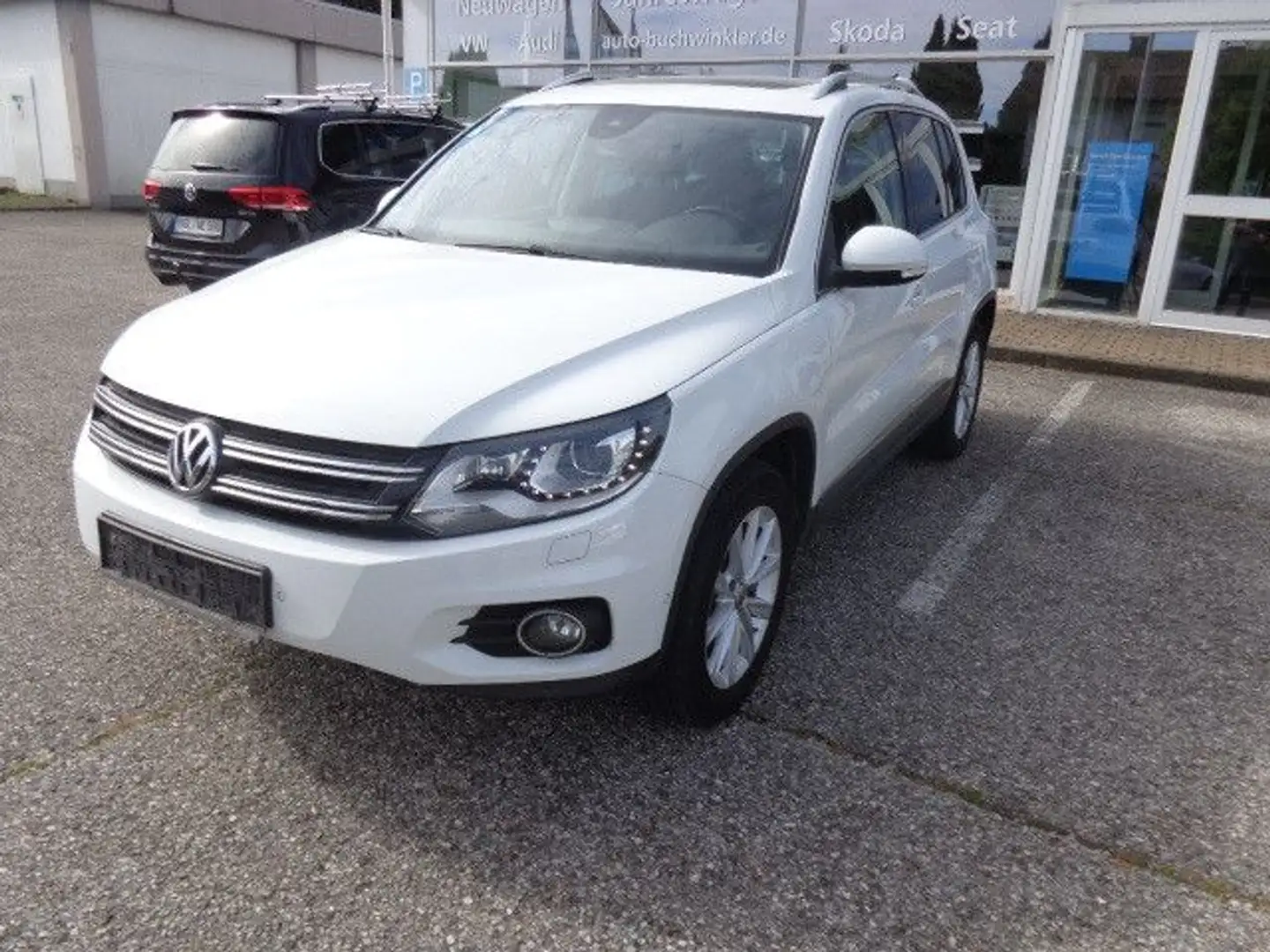 Volkswagen Tiguan Track & Style 4Motion DSG österr.Zul. Weiß - 2