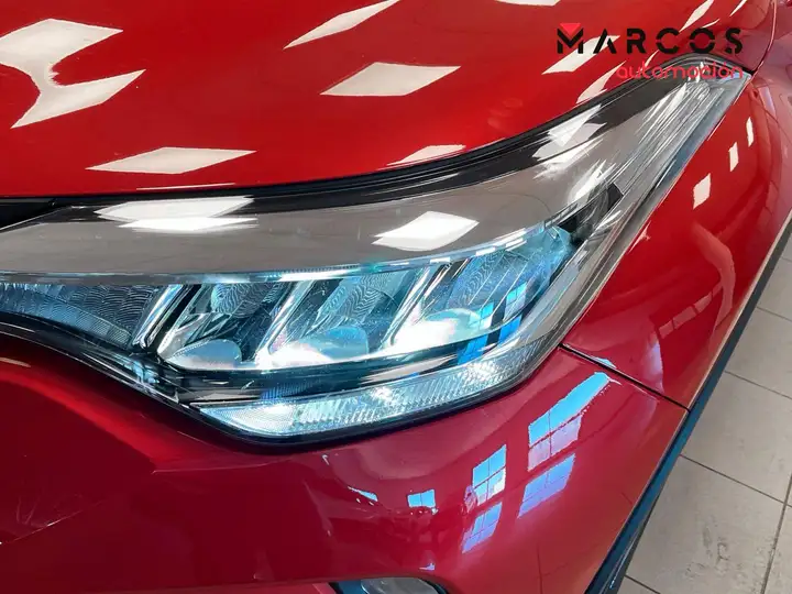 Toyota C-HR 2023, foto 19