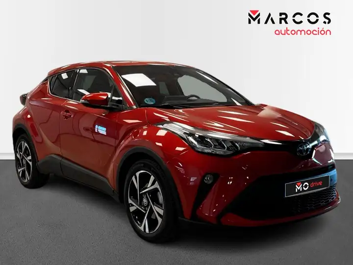 Toyota C-HR 2023, foto 3