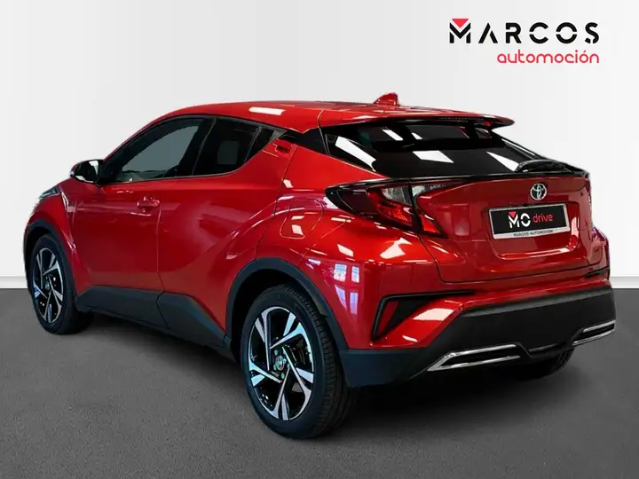 Toyota C-HR 2023, foto 7