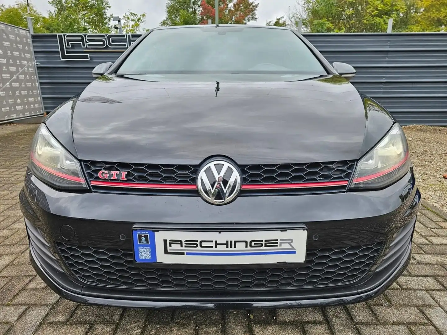 Volkswagen Golf VII 2.0 GTI Performance NAVI XENON PDC SHZ Schwarz - 2