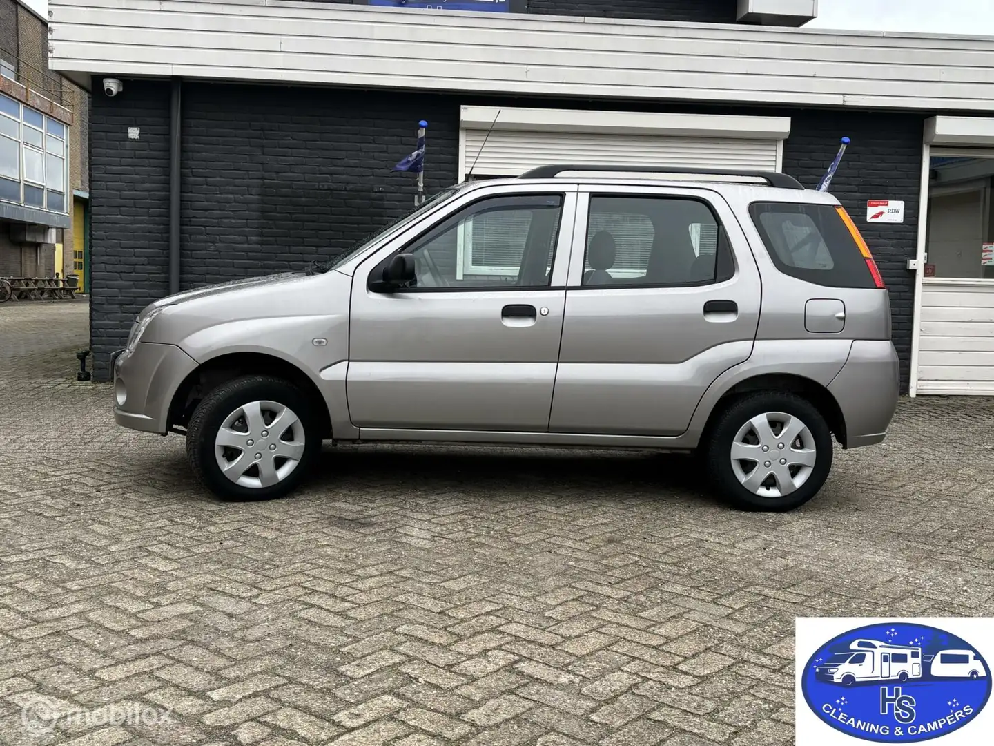 Suzuki Ignis 1.3-16V GA Šedá - 1