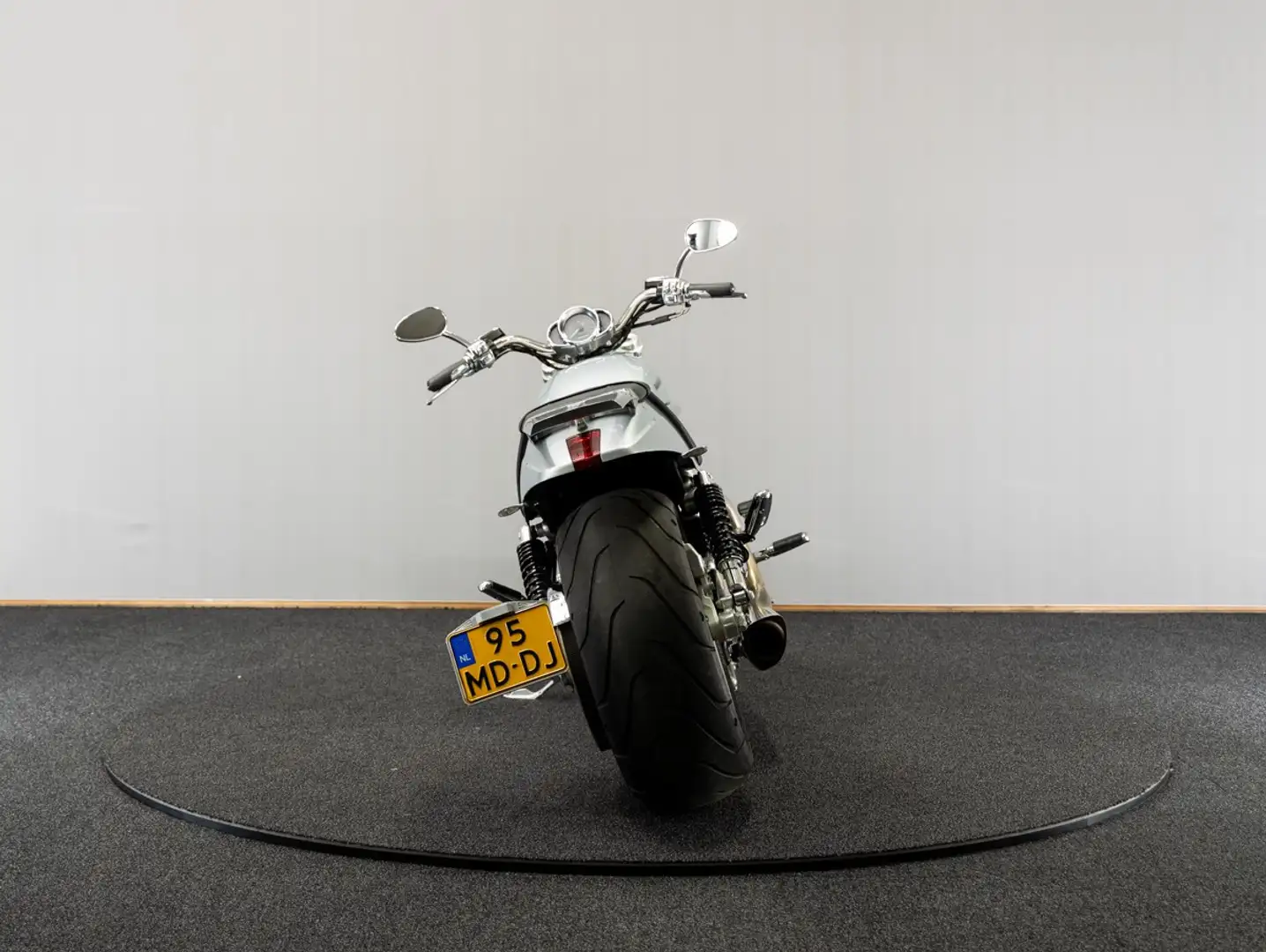 Harley-Davidson VRSCDXANV 2012 Anv. Zilver - 2