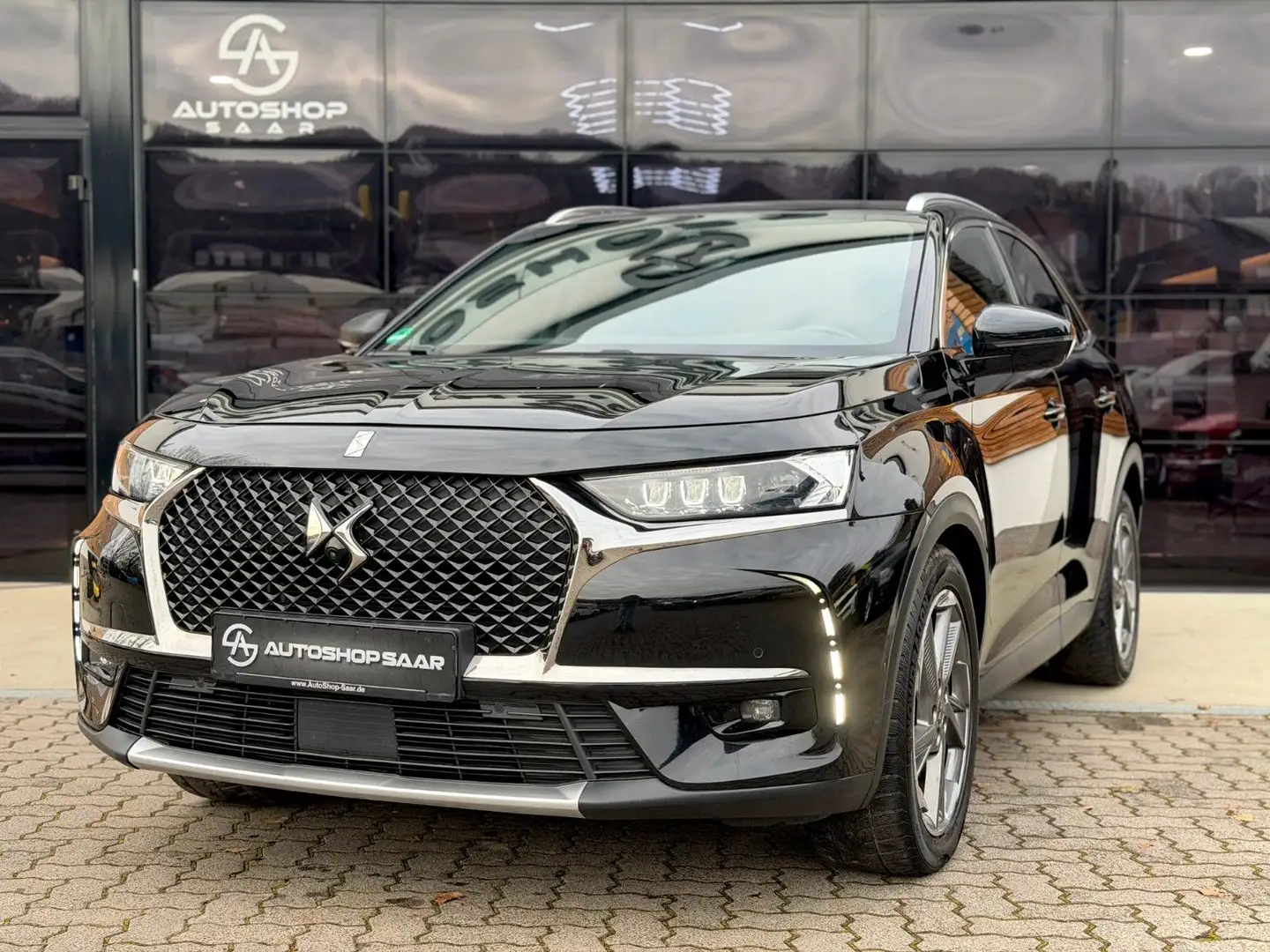 DS Automobiles DS 7 Crossback Grand Chic Pano/360°/Focal/Leder Zwart - 1