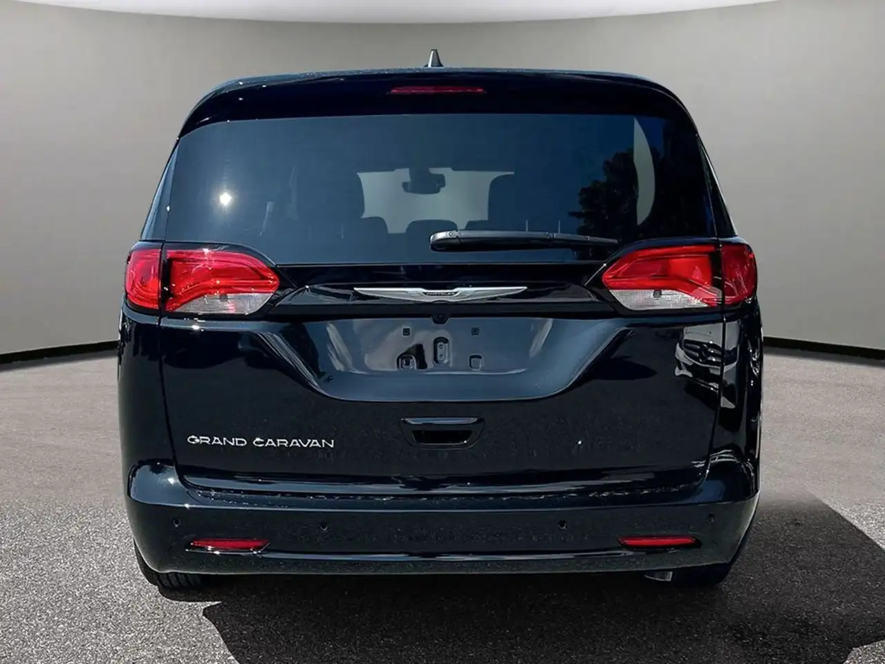 Chrysler Grand Caravan снимка Chrysler Grand Caravan
