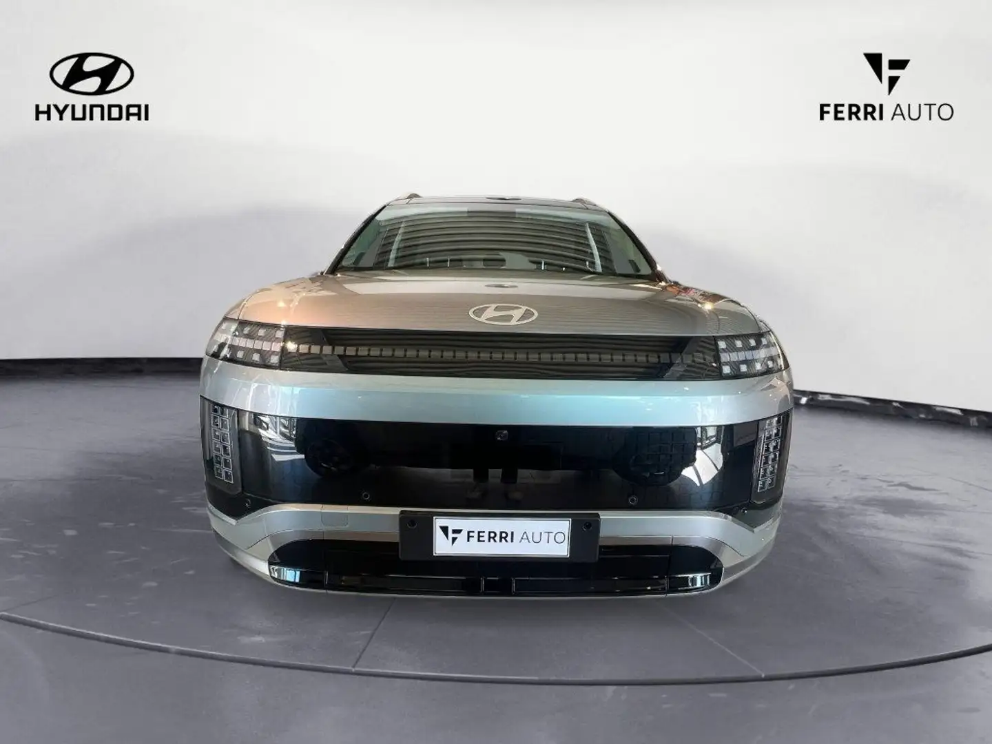 Hyundai IONIQ Ioniq 9 110KWh 4WD Calligraphy Performance Argent - 2