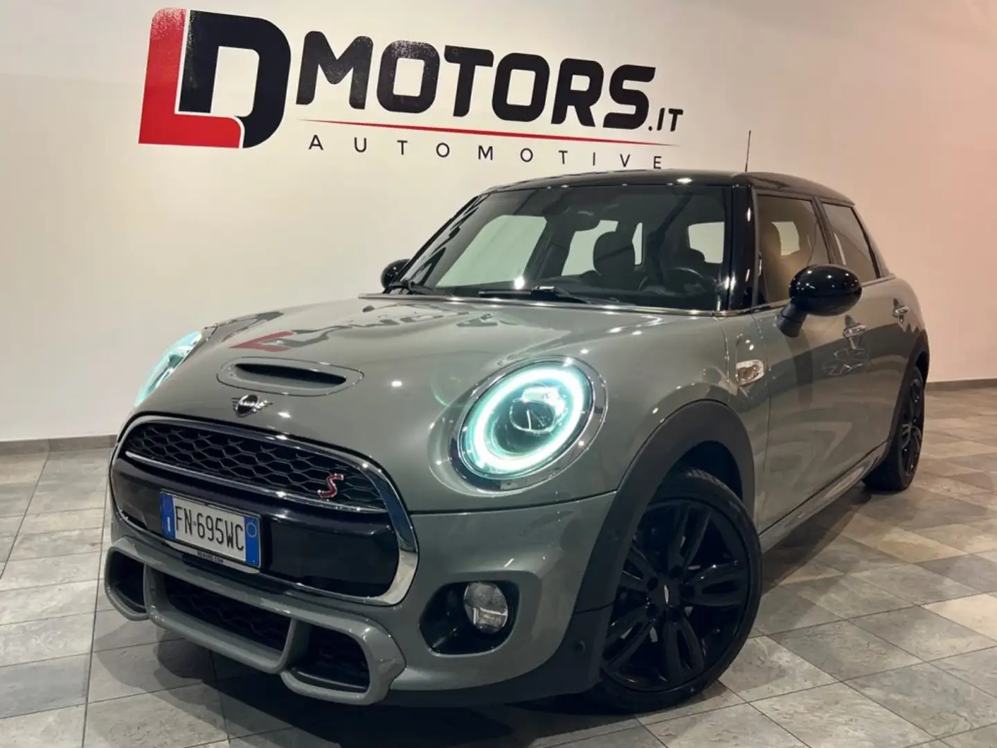 MINI Cooper S 2.0 Cooper S John Cooper Works JCW Grau - 2