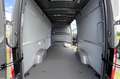 Mercedes-Benz 320 eSprinter L2/H2 Pro 81kWh | Winterpakket | High-pe Gris - thumbnail 11