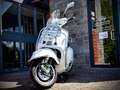 Vespa GTS 300 Etat neuf !! prix 4504 Euros HTVA !! Wit - thumbnail 9