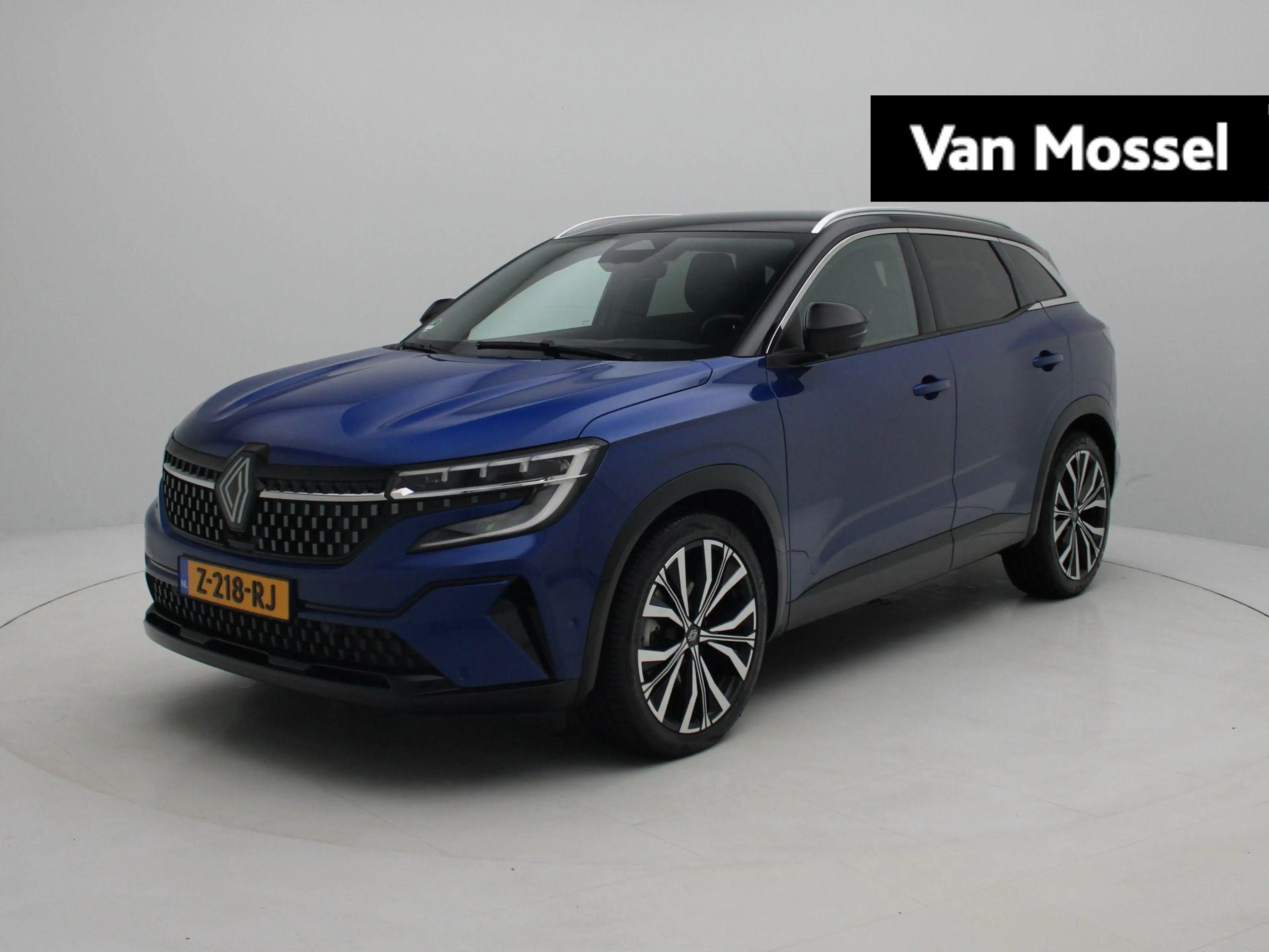 Renault Austral 1.2 E-Tech full hybrid 200 iconic | Apple Carplay