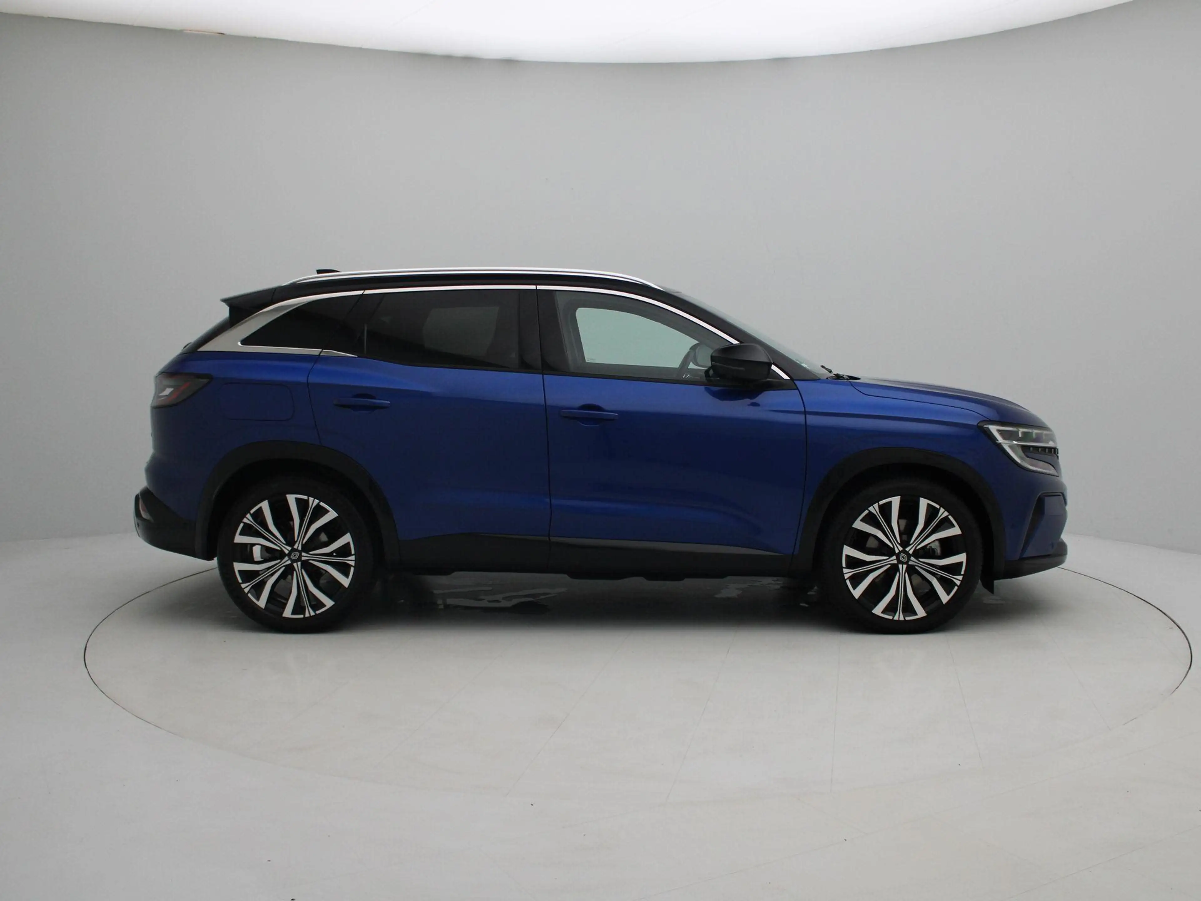 Renault Austral 1.2 E-Tech full hybrid 200 iconic | Apple Carplay — photo 7