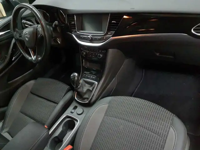 Opel Astra view 9