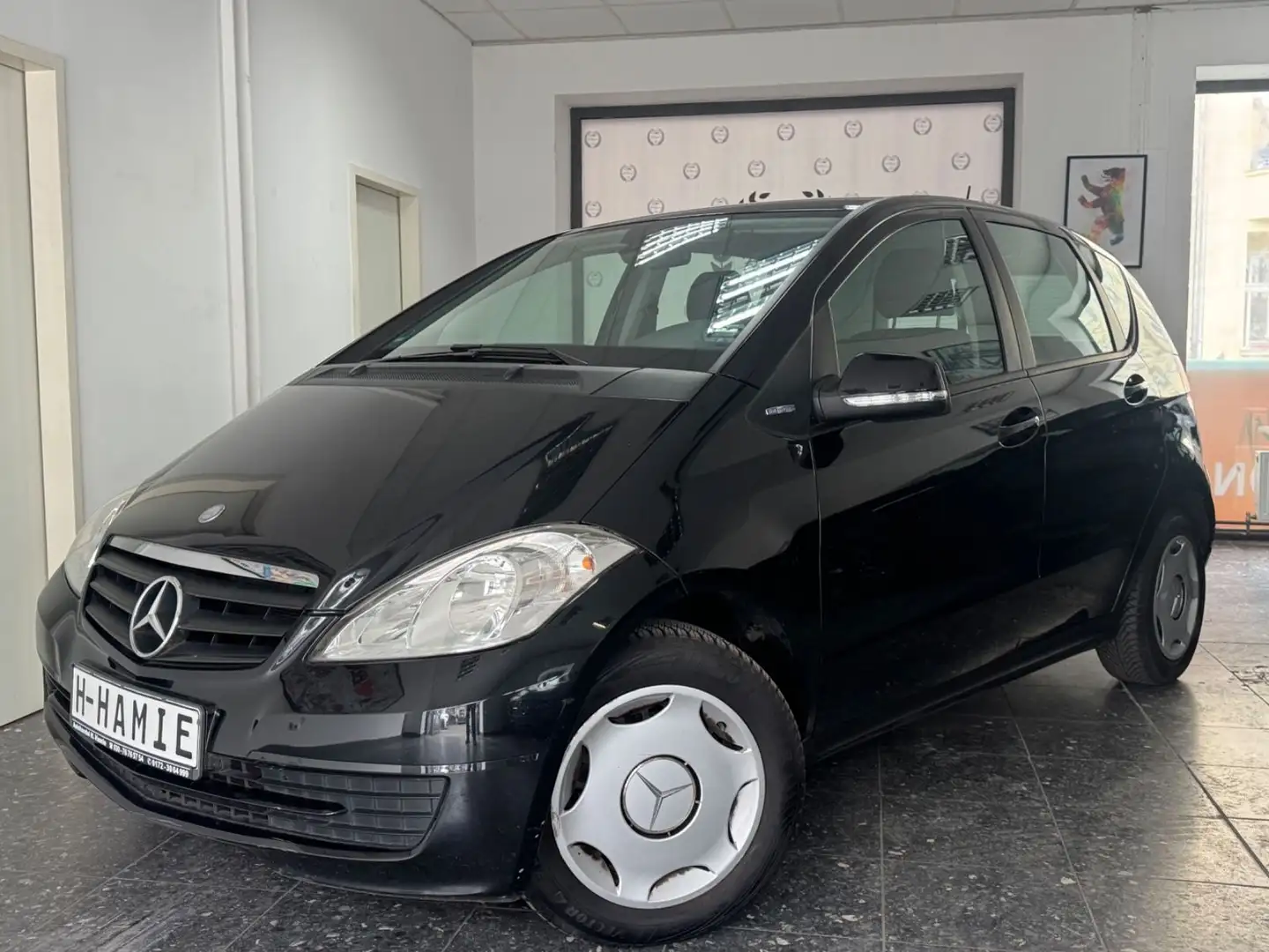 Mercedes-Benz A 160 BLUE EFFICIENC KLIMA SZH  2-HAND Negro - 1