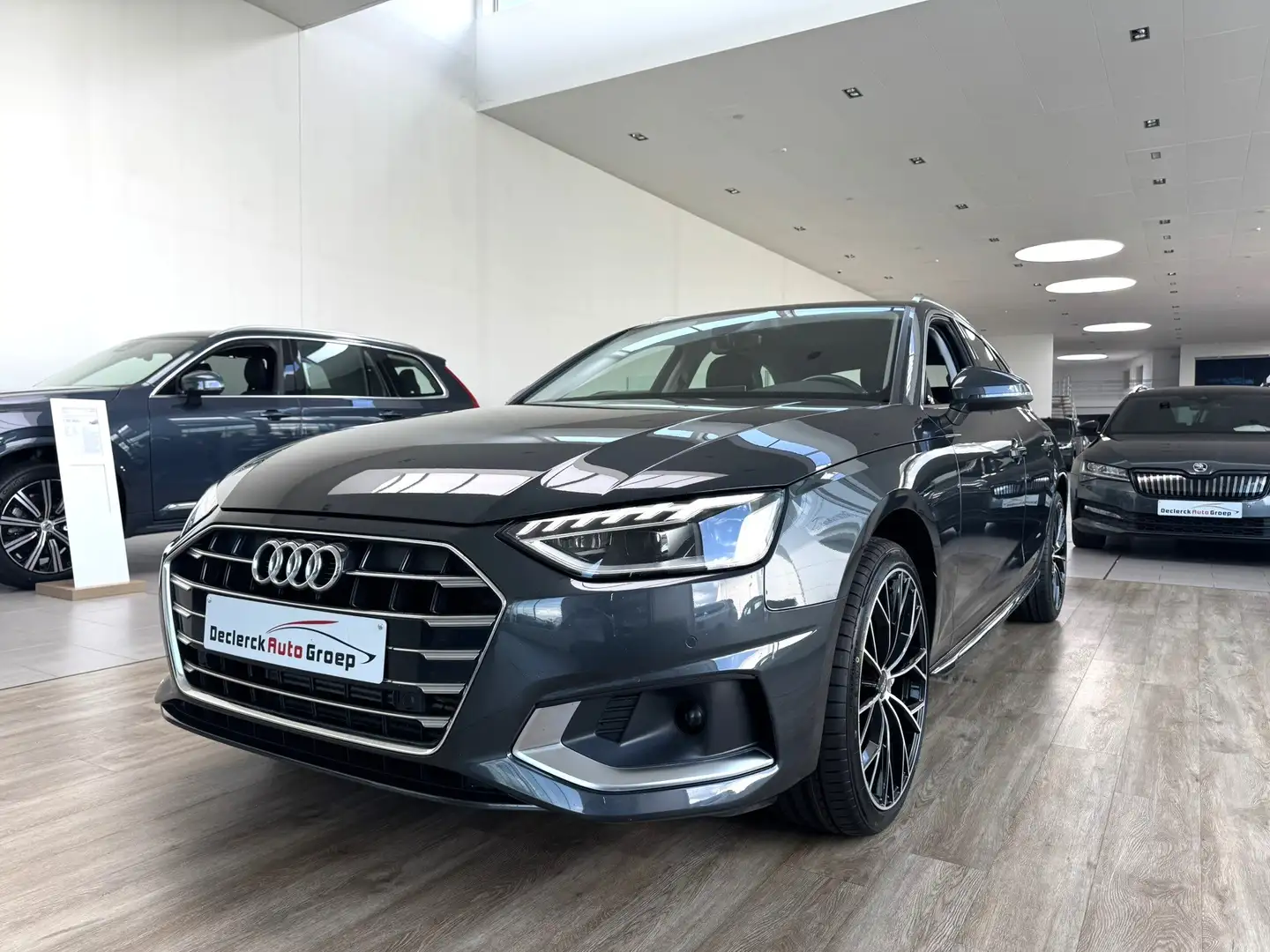 Audi A4 AVANT 40TFSI 190PK*STRONIC*SPORT*1STE EIGENAAR*TOP Gris - 1