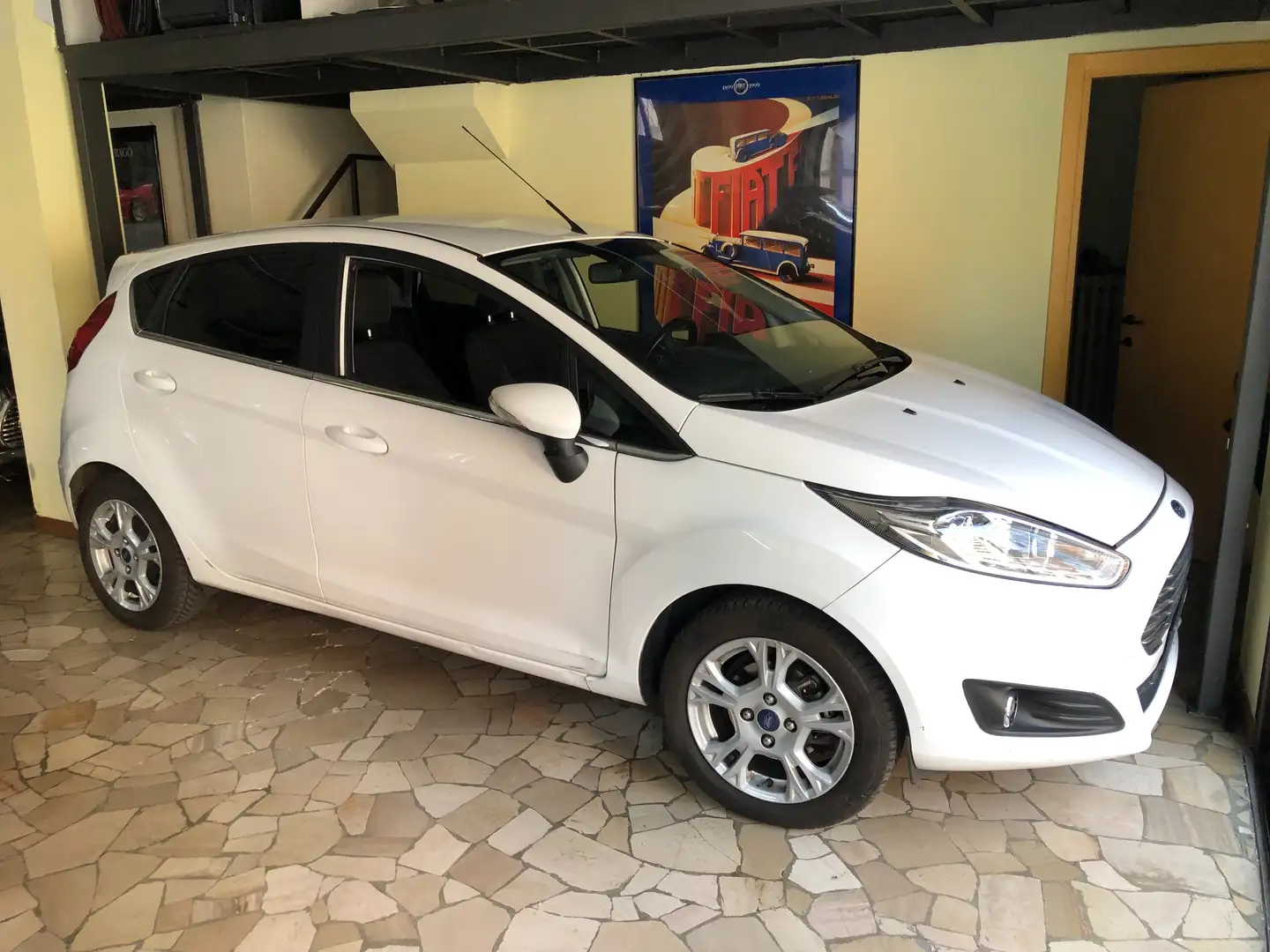 Ford Fiesta 5p 1.5 tdci Business 75cv UNICO PROPRIETARIO Blanc - 1