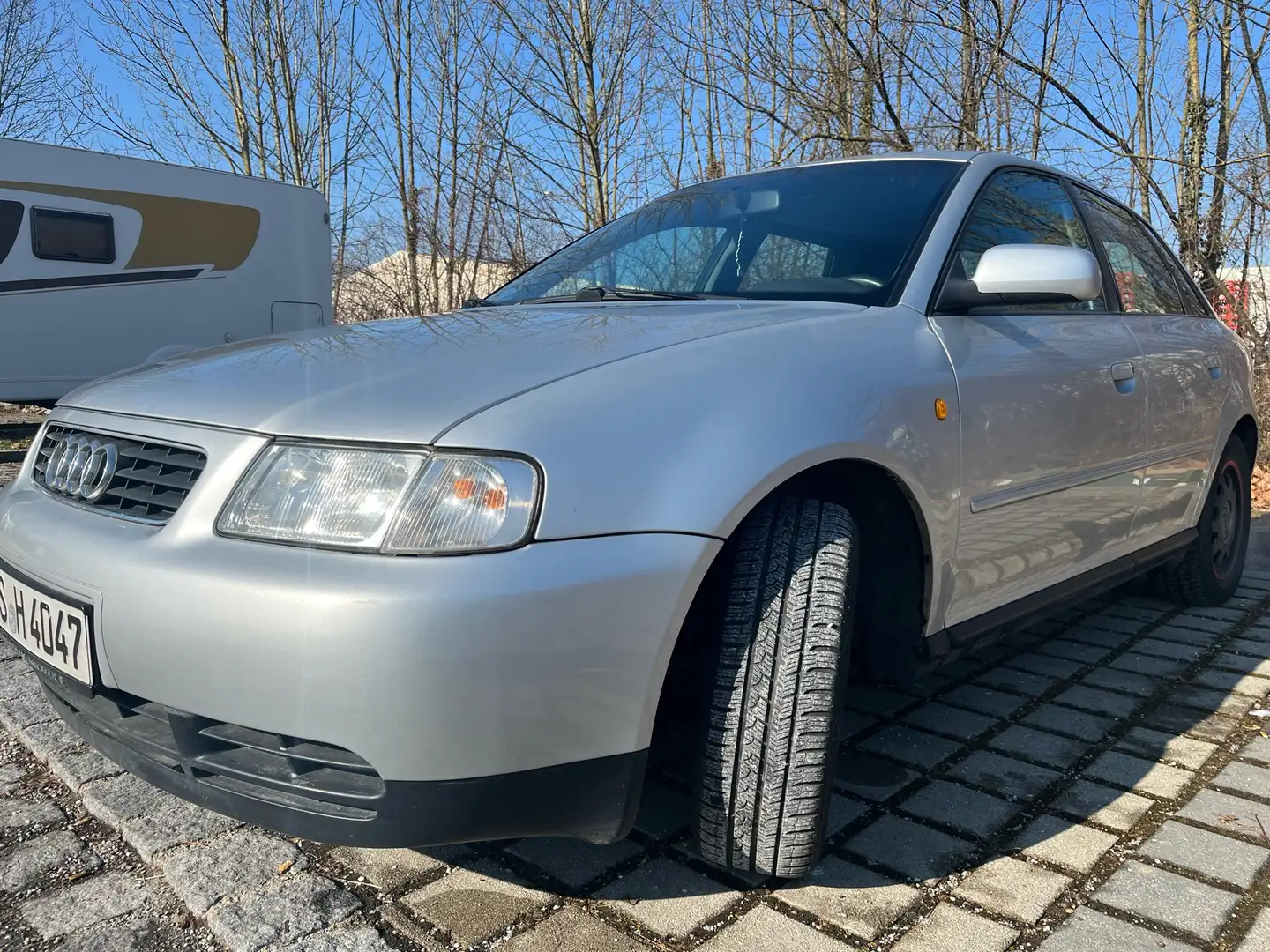 Audi A3 1.6 Ambiente - 2