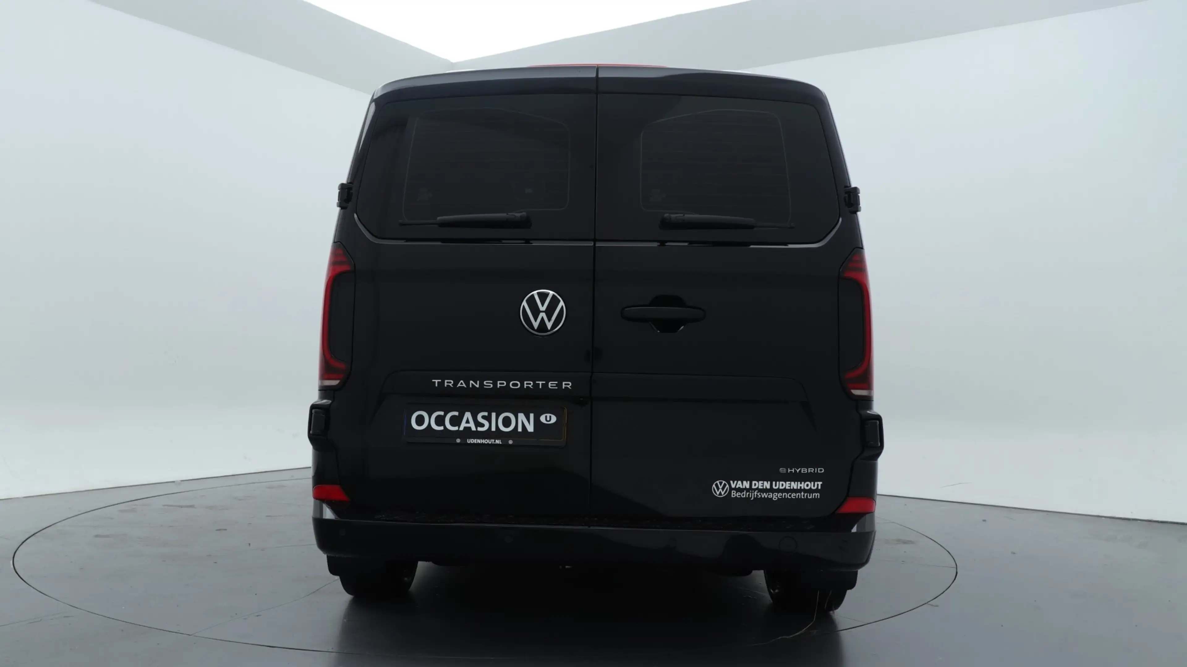 Volkswagen Transporter Dubbel Cabine L2H1 PHEV 2.5 eHybrid 233pk Automaat — photo 8
