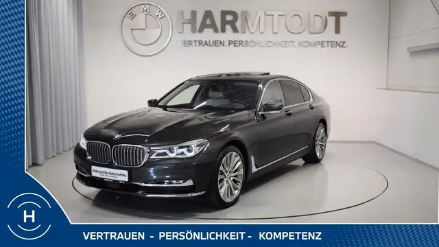 BMW 750 i xDrive *TOP Ausstattung*