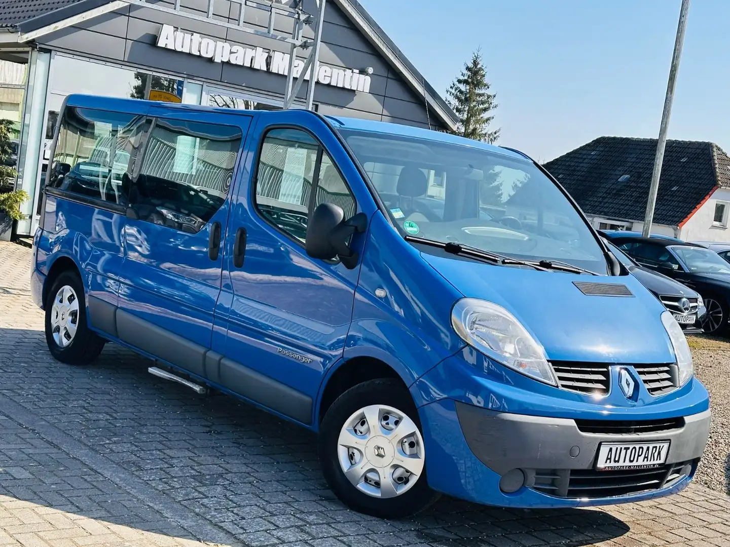 Renault Trafic Combi L2H1 *Passenger* 9 SITZE*KLIMA*LANG Синій - 1