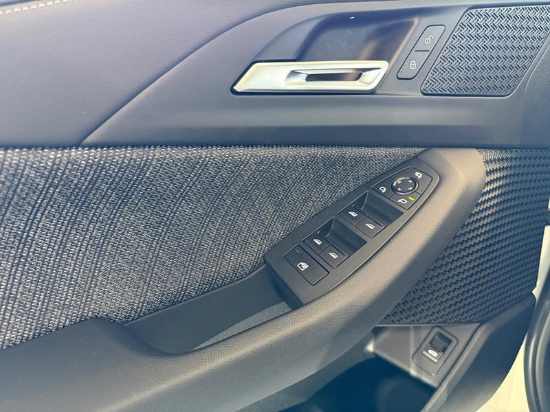 BMW 218 — photo 10