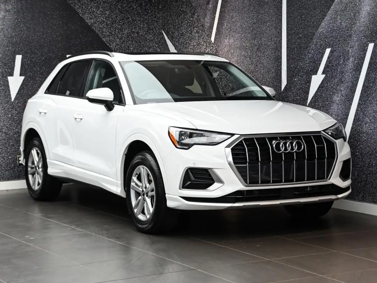 2023 Audi Q3