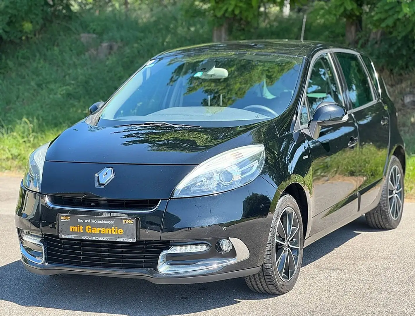 Renault Scenic Scénic Energy dCi 110 Bose Edition|servicegepfl... Schwarz - 1