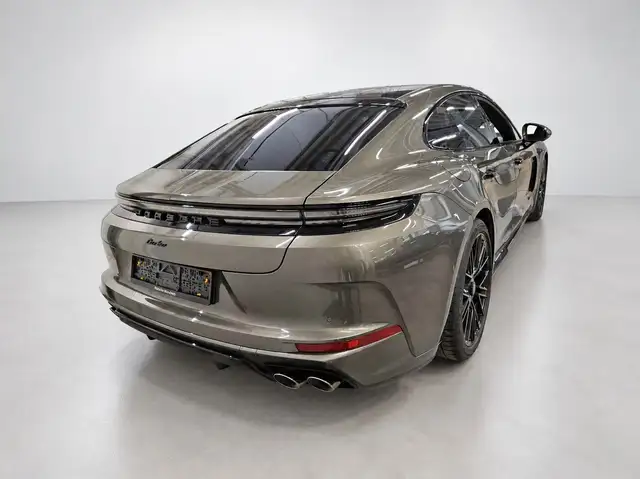 Porsche Panamera Turbo E Hybrid/SportDesign/Active Ride