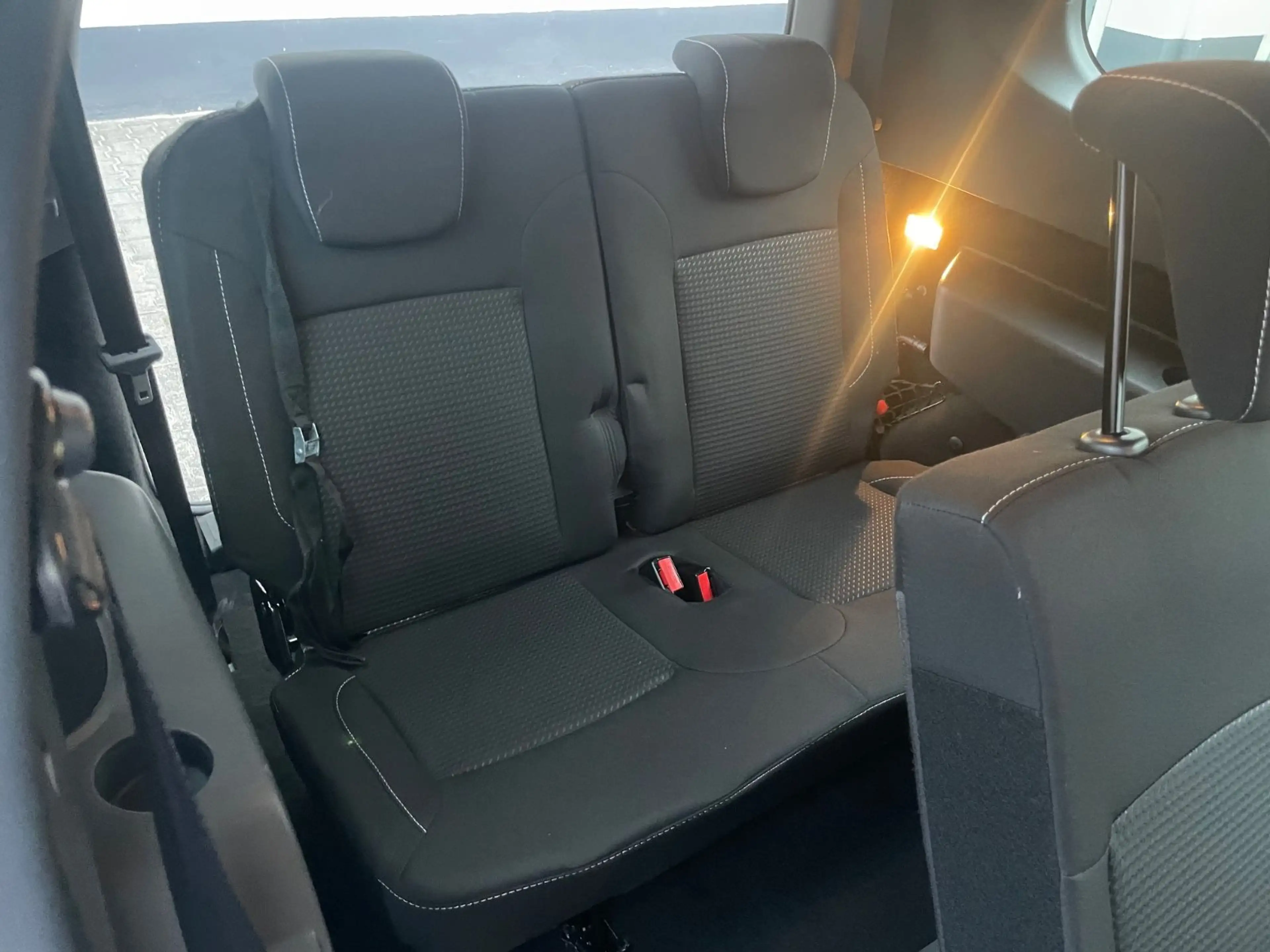 Dacia Lodgy Laureate — photo 14