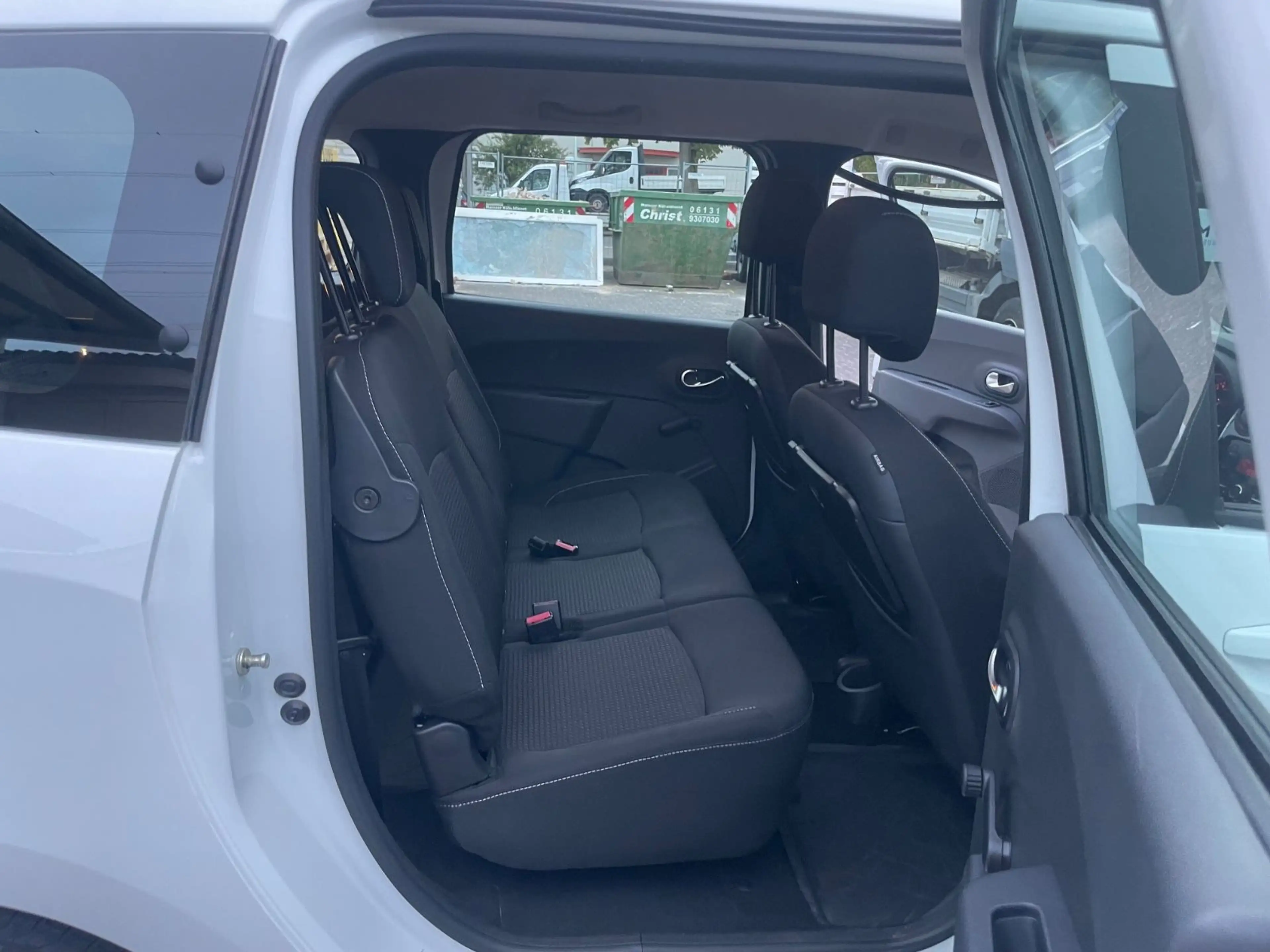 Dacia Lodgy Laureate — photo 13