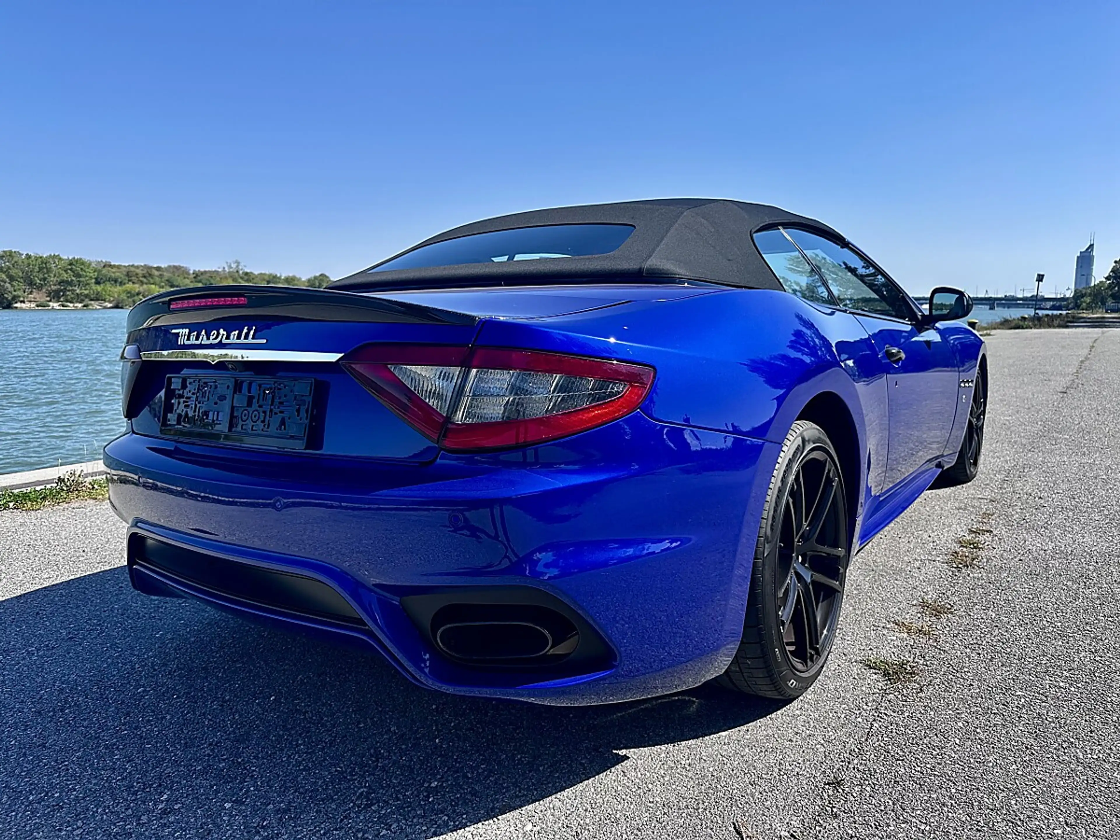 Maserati GranCabrio Grancabrio 4.7 V8 Sport Facelift — photo 8