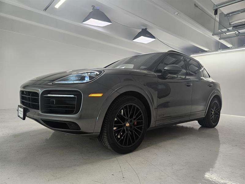 2022 Porsche Cayenne GTS No Accidents