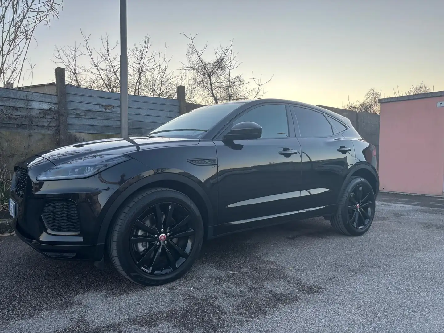 Jaguar E-Pace 2.0d i4 mhev R-Dynamic SE awd 204cv auto - 2