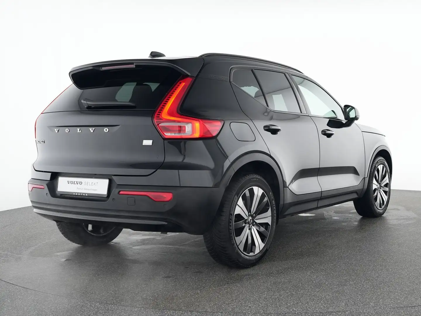 Volvo XC40 T5 Recharge Geartronic Plus Dark 19"+360° Schwarz - 2