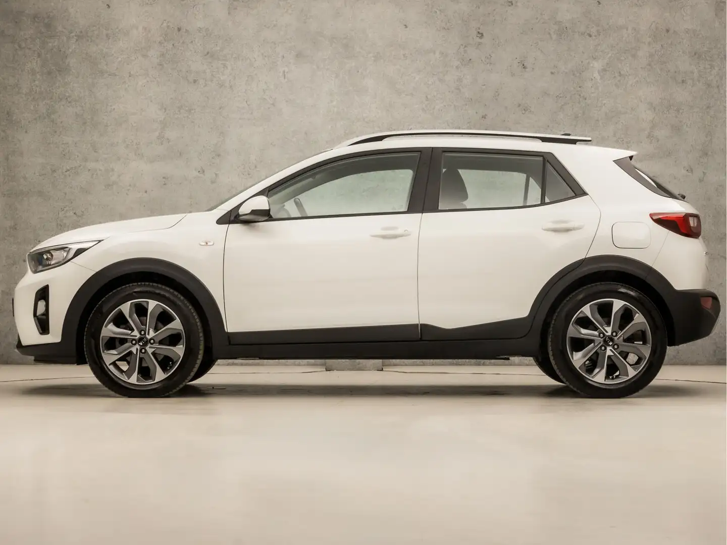 Kia Stonic 1.0 T-GDi DynamicLine (APPLE CARPLAY, NAVIGATIE, C Blanc - 2