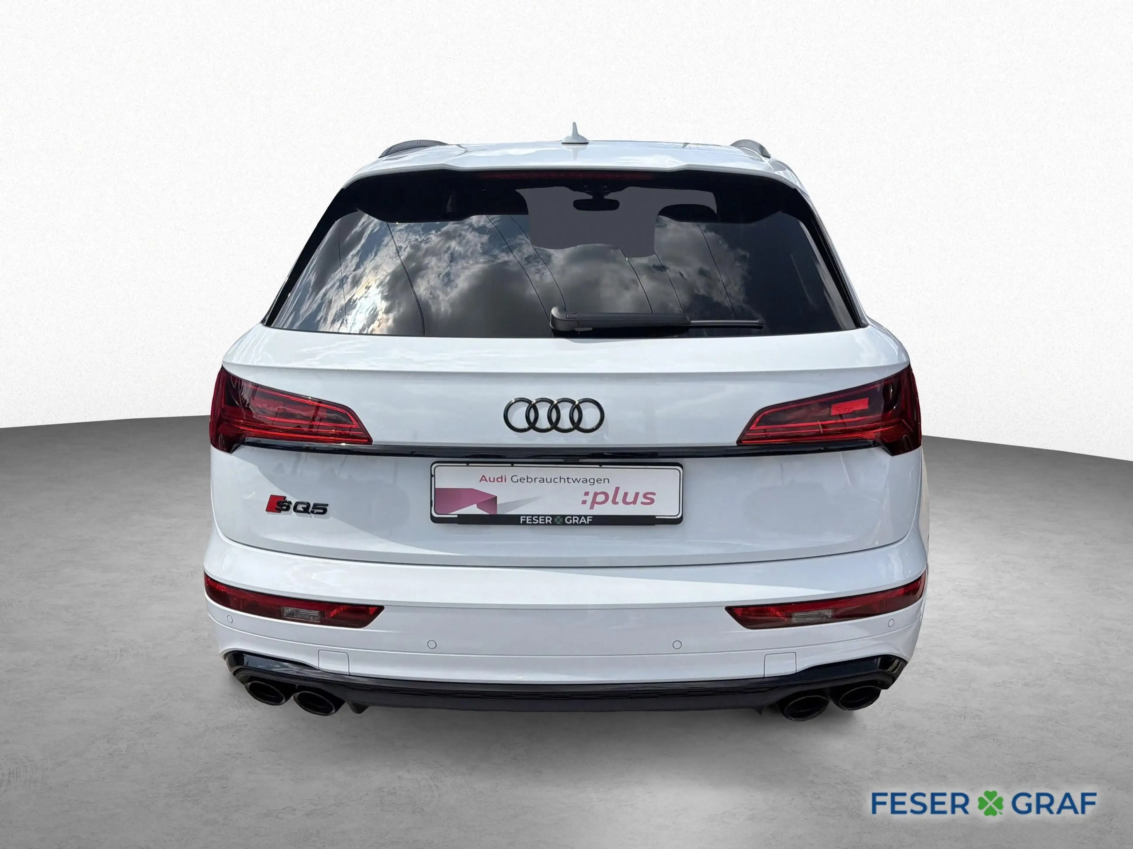 Audi SQ5 SUV — photo 6