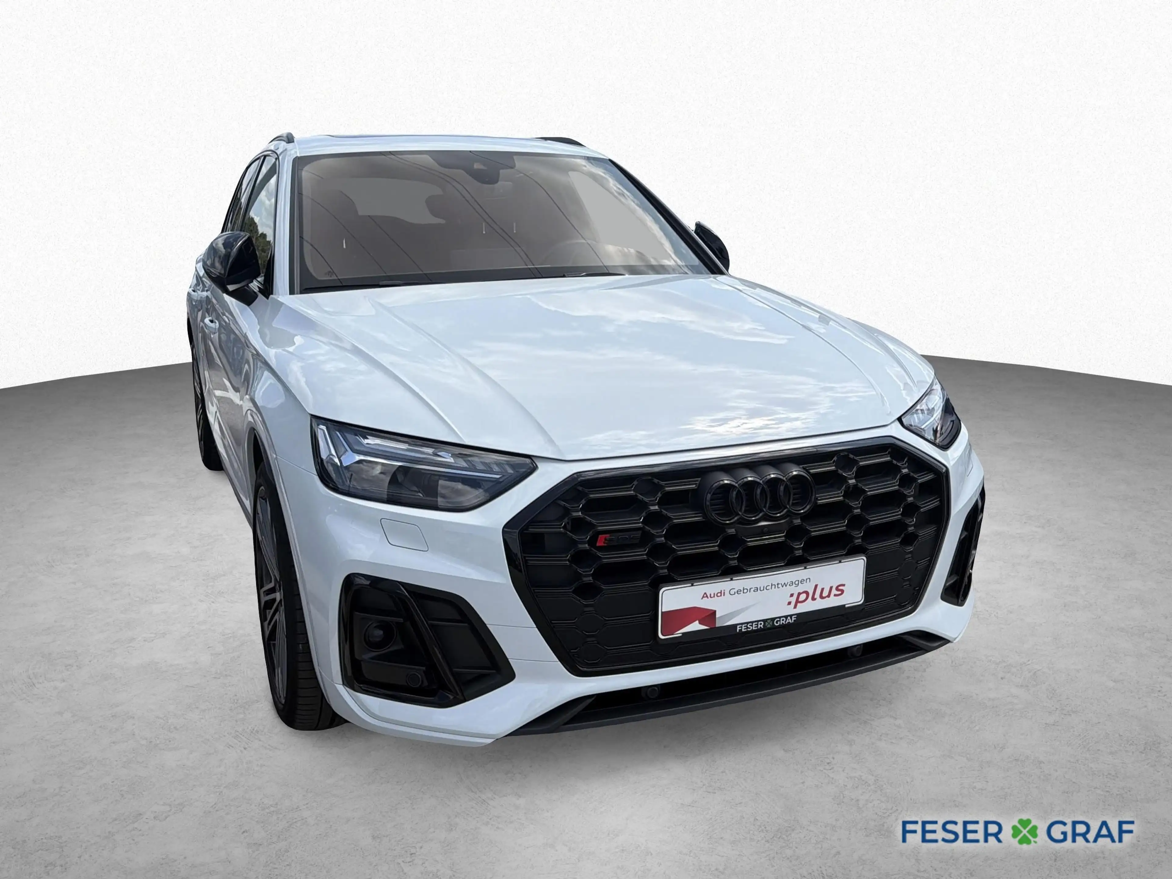 Audi SQ5 SUV — photo 3