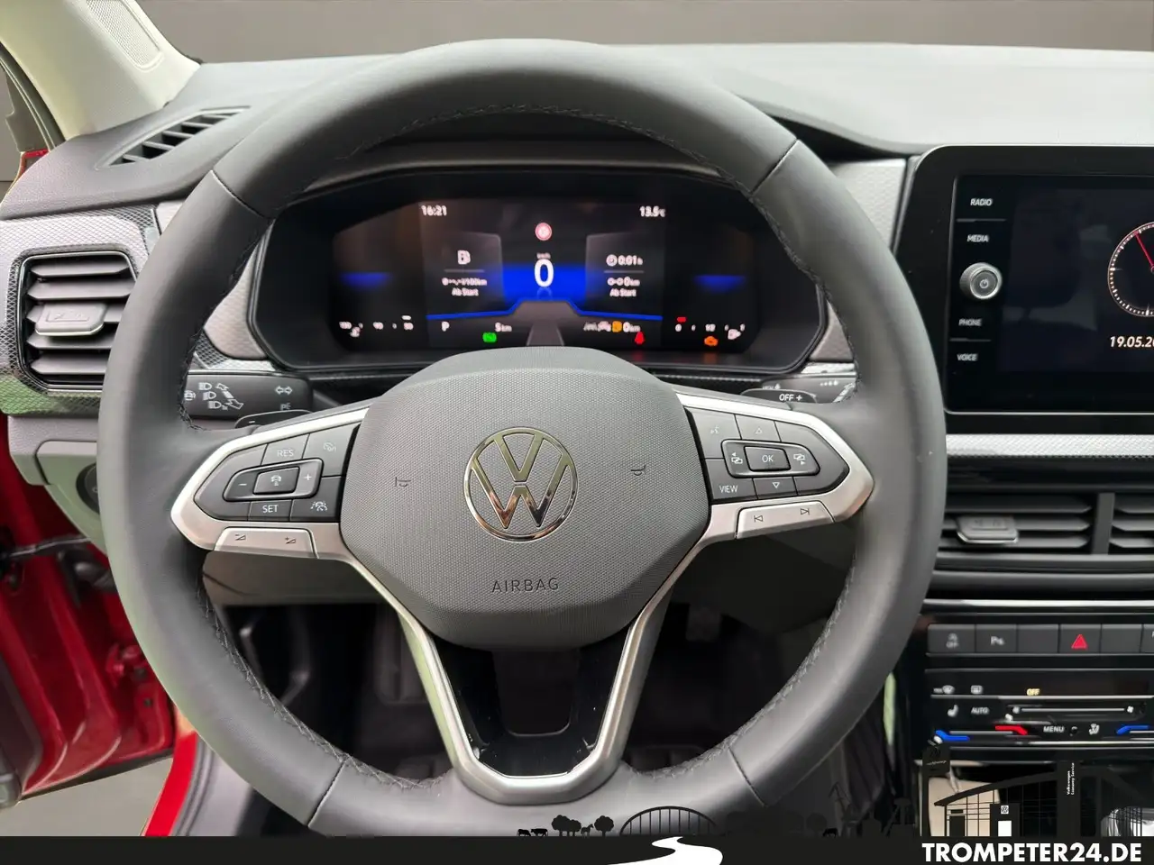 Volkswagen T-Cross 1.0 TSI 85 kW DSG Life 16