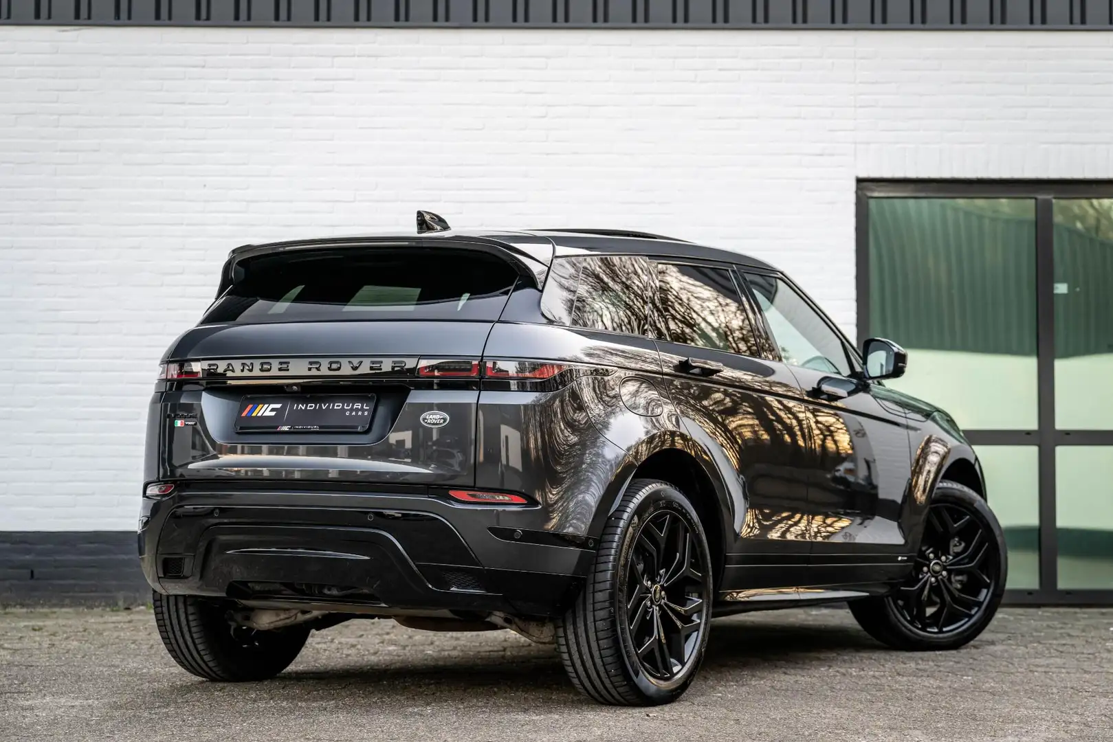 Land Rover Range Rover Evoque 2.0 P300 AWD R-Dynamic HSE 300pk Orig NL Auto Gris - 2