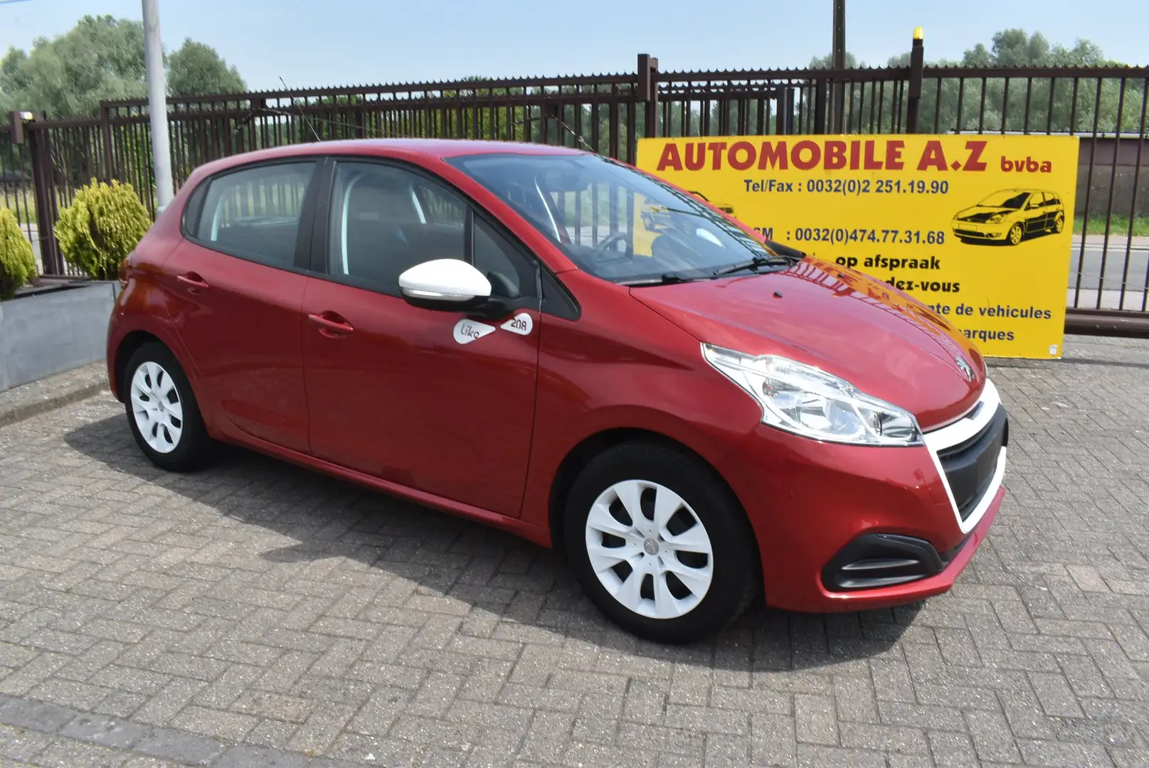 Peugeot 208 1.0i Like /Airco ***DESTOCKAGE B2B*** 44.000KM!!! Rojo - 1
