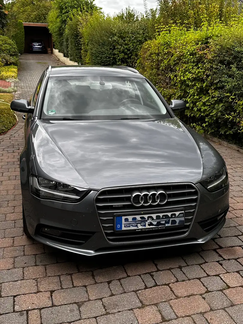 Audi A4 allroad A4 allroad quattro (clean die.) 2.0 TDI DPF S tron Gri - 2