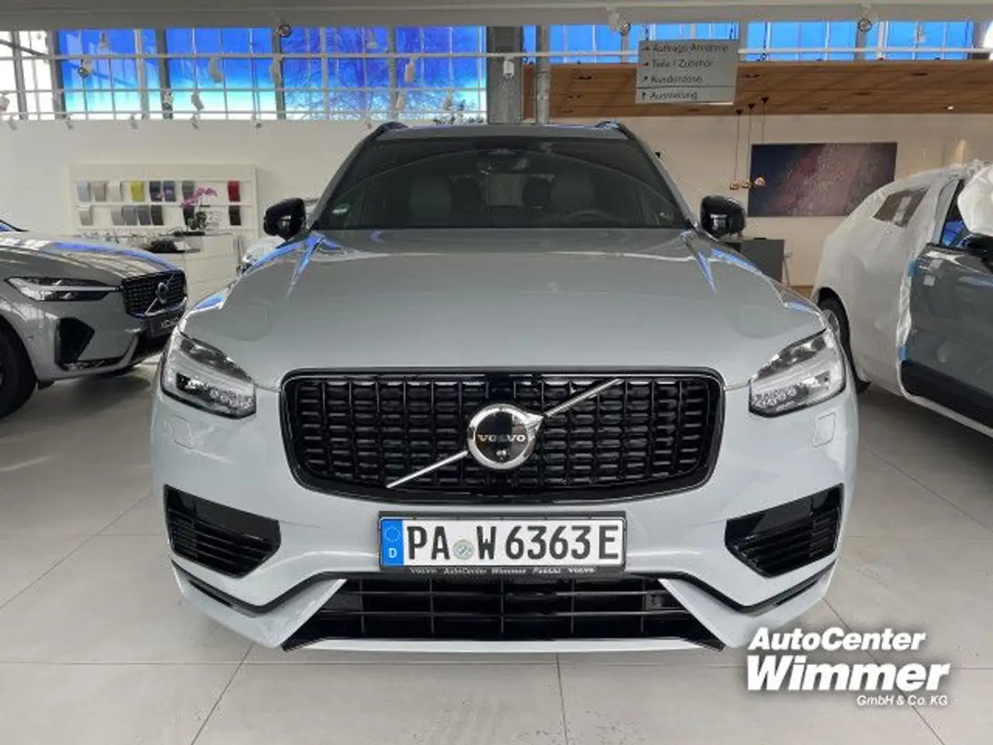 Volvo XC90 T8 AWD Recharge Ultimate Dark Sportpaket Navi Grau - 2