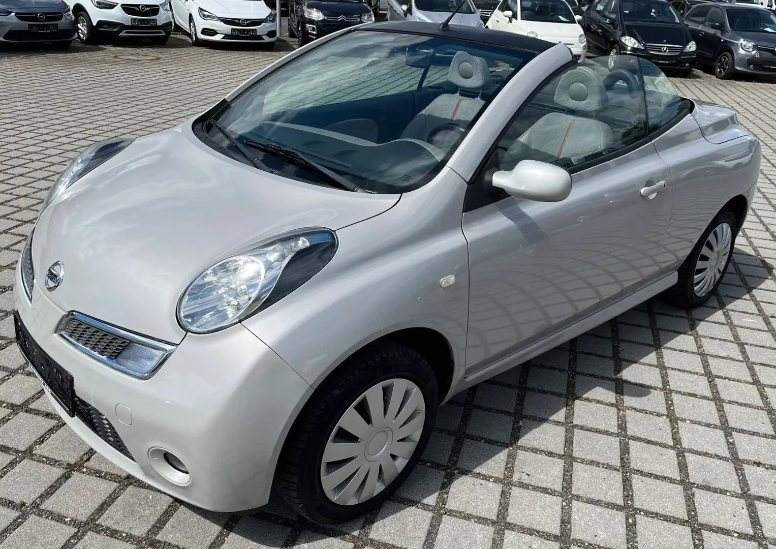 Nissan Micra C+C 1.6 SHZ|PDC|Temp.|Pano Beige - 1