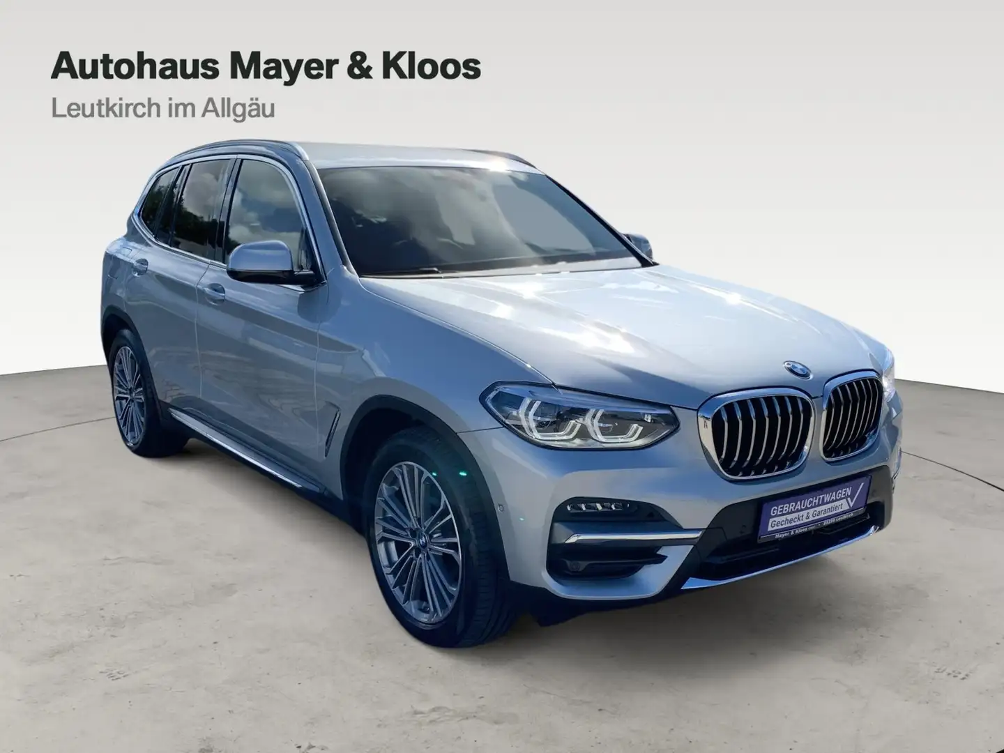 BMW X3 xDrive20d Luxury Line AHK Head Up LED NAVI Silber - 1