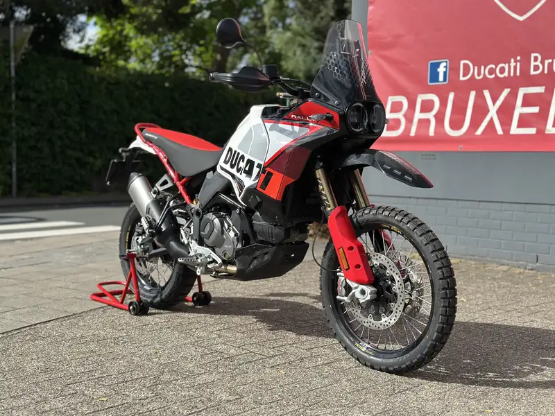 Ducati DesertX - foto 6