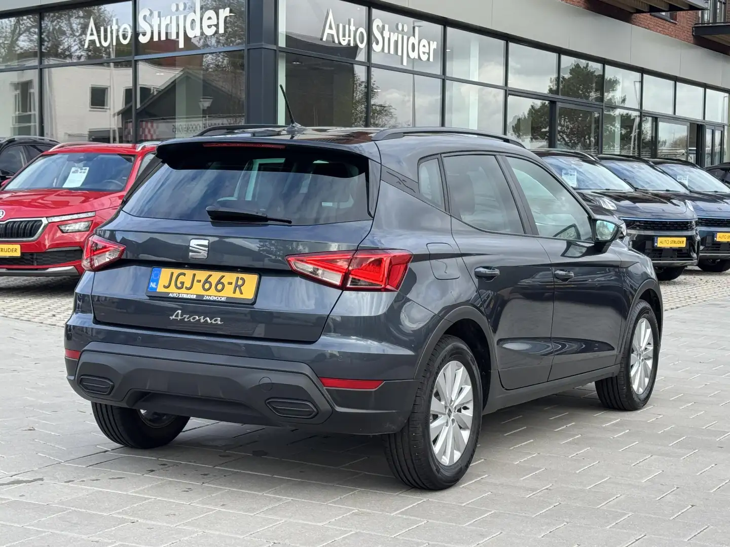SEAT Arona 1.0 EcoTSI Style Business Connect | 115pk | Cruise Grijs - 2