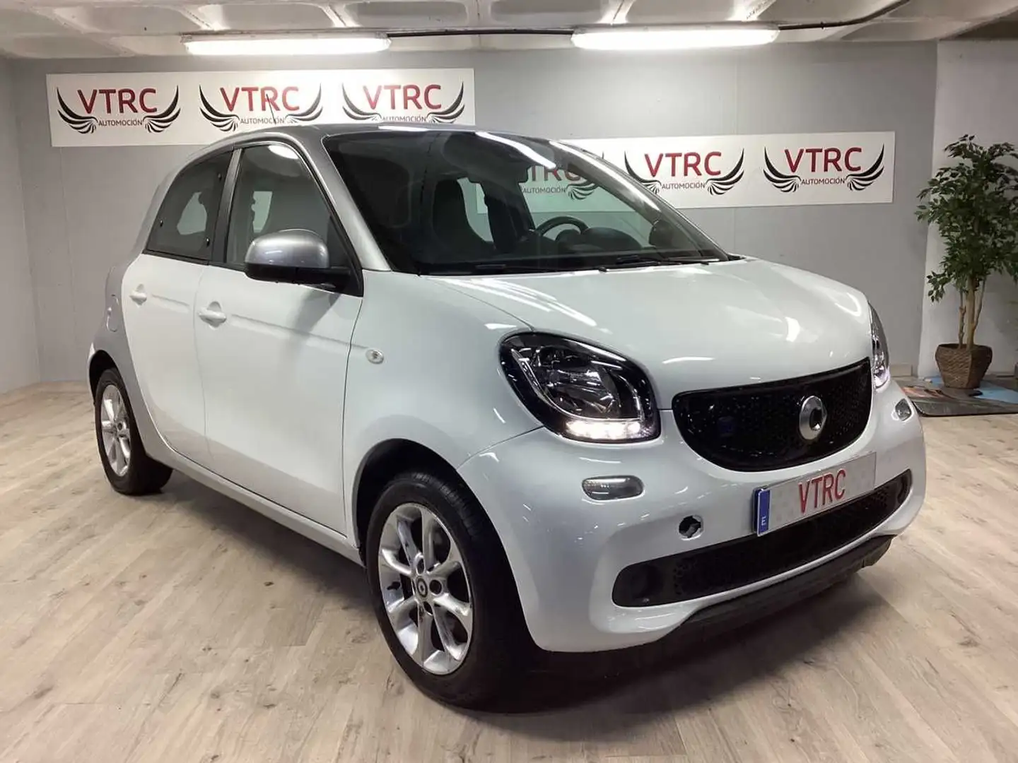 smart forFour Electric Drive Blanco - 1